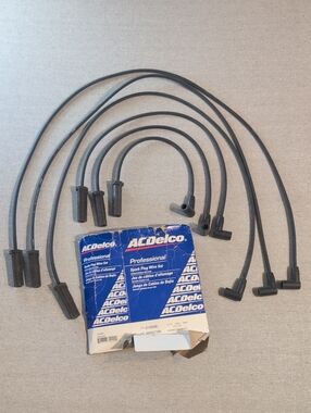 ACDelco Professional - Spark Plug Wire Set 9746BB - GM# 88862396 6-CYL QTY-1